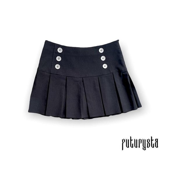 90’s Pleated Mini Skirt 🥀 - Picture 1 of 3